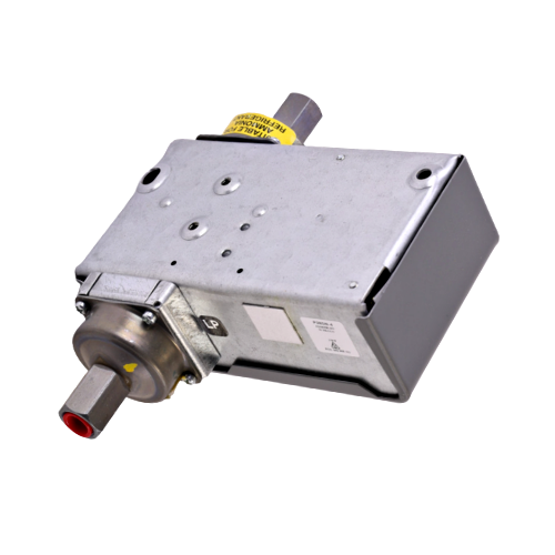 Johnson Controls P28DN-4 Lube Oil Control with Built-in Time Delay Relay