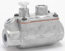 Baso H17CA-2 Automatic Pilot Valve 3/8" 133,000 Btu 40kW Standard