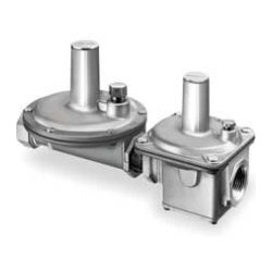 Maxitrol 325-5L600-1-LIM Lever Acting Design Line Regulator with Vent Limiter Installed 1"
