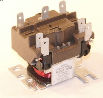 York S1-024-11772-700 Blower Control Relay