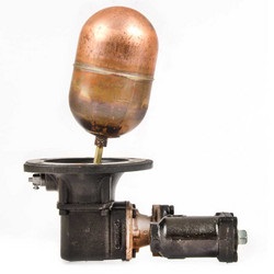 McDonnell & Miller 21 Make-Up Water Feeder