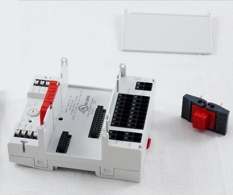 Honeywell XSU821-22 Screw Terminal Socket Analog Module (used with Excel 800 Distributed Indoor/Outdoor)