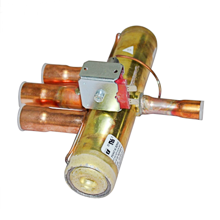 Carrier EF17BG281 Reversing Valve With 24V Coil