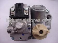 Carrier EF53CK198 Slow Opening Gas Valve Kit 24V 1/2" Natural Gas