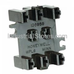 Honeywell 135959 Relay Receptacle for R4228/8228