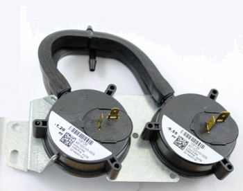 York S1-02435265000 Pressure Switch Normally Open 0.55 to 1.2psi Close on Fall