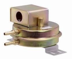 Antunes 8221210041 Air Differential Pressure Switch 1/4" Barb Connections .05-1" W.C.