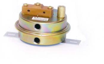 Antunes 8021203090 Air Switch SPDT 0.17-6