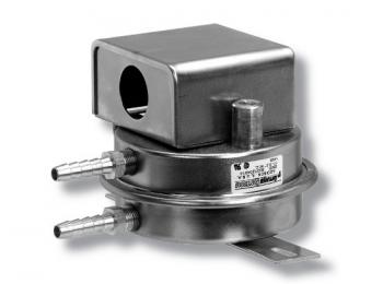 Antunes 8021503245 Air Differential Non-Adjustable Pressure Switch with Compression Fittings .0.17-6" W.C.