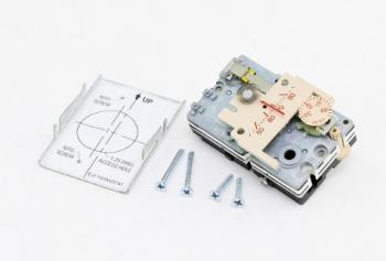 Siemens Building Technology 192-202 Powerstar Single Farenheit Setpoint Pneumatic Room Thermostat & Wall Plate Integral Relay Direct Action (2-Pipe)