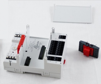 Honeywell XSU821-22 Screw Terminal Socket Analog Module (used with Excel 800 Distributed Indoor/Outdoor)