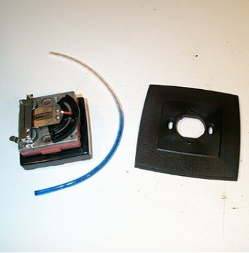 Barber Colman (Schneider Electric) 2216-126, D.A. Day-Night Thermostat with Remote