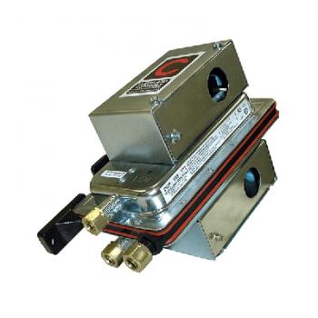 Cleveland Controls DDP-109-204 Pressure Switch