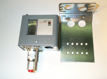 Johnson Controls P70AA-119 Single Pole High Pressure Control 20-100 PSI 1/4" for Ammonia Use