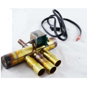 Heil Quaker 1095224 Reversing Valve w/ Coil 240V