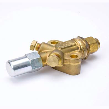 Mueller Industries A16304 Valve 45-Degree 5/8" Flare
